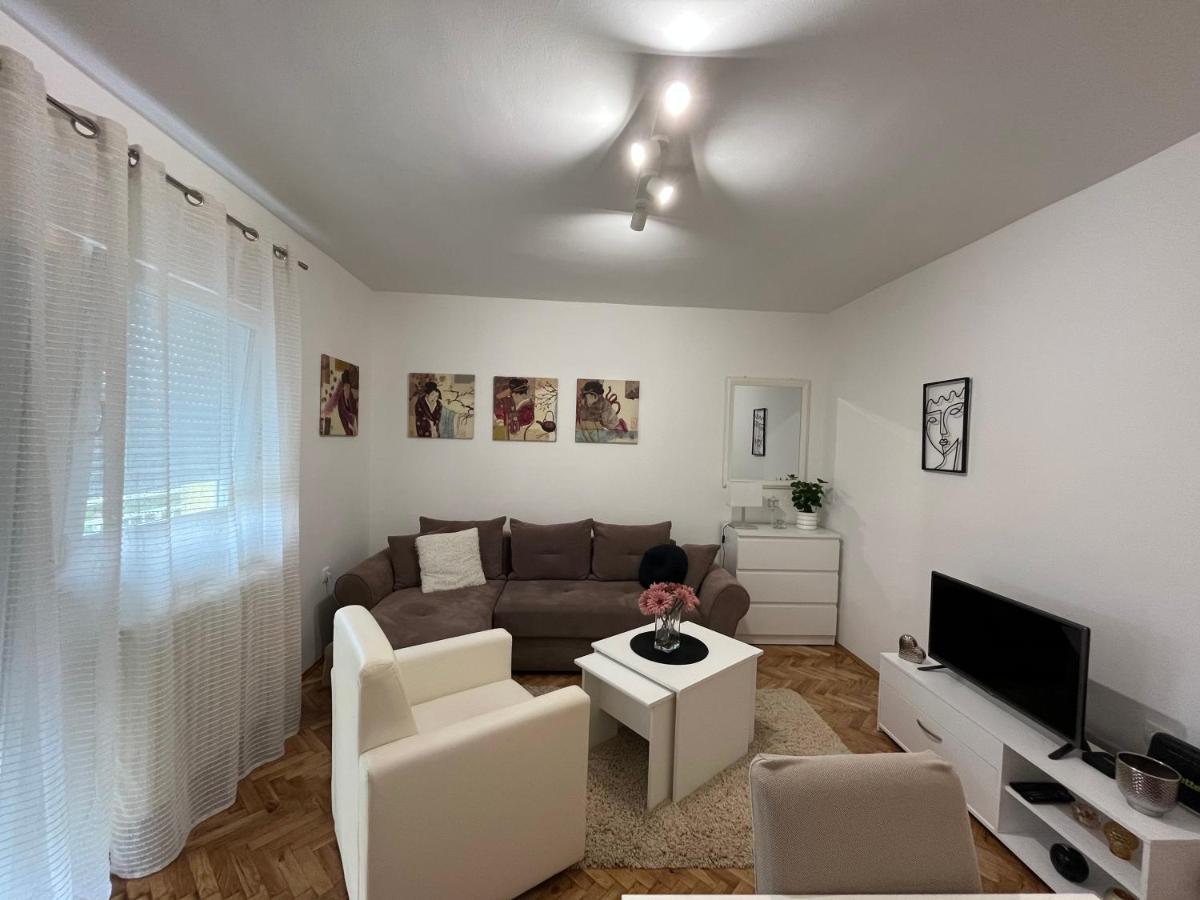 Apartment Sophie Újvidék Kültér fotó